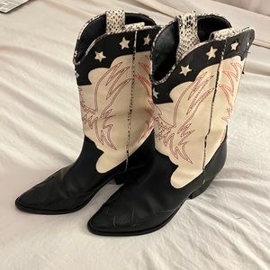 SCHUTZ CICERA LEATHER COWBOY BOOT